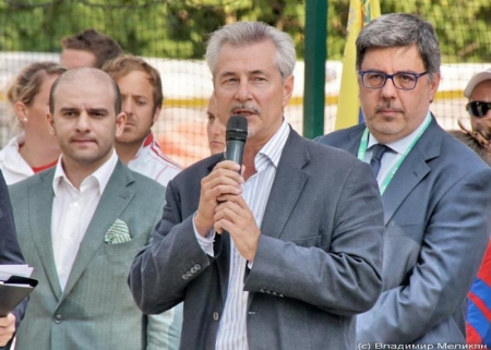 Дмитрий Вихарев:"Когда при слове &laquo;пляжный&raquo; люди станут уточнять &laquo;теннис или волейбол&raquo;, тогда мы поймем, что повзрослели."